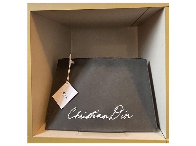 Christian Dior Clutch "Lily of the Valley" - vista 2