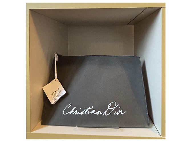 Christian Dior Clutch "Lily of the Valley" - vista 3