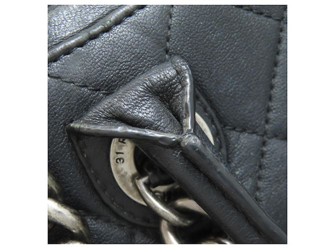 Chanel Matelassé 2-Way Tote Bag Black - view 22