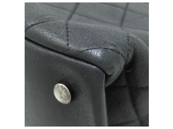 Chanel Matelassé 2-Way Tote Bag Black - view 29