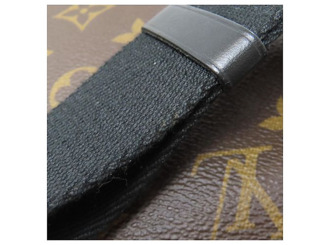 Borsa a Spalla Louis Vuitton M40935 District PM Monogramma - vista 12