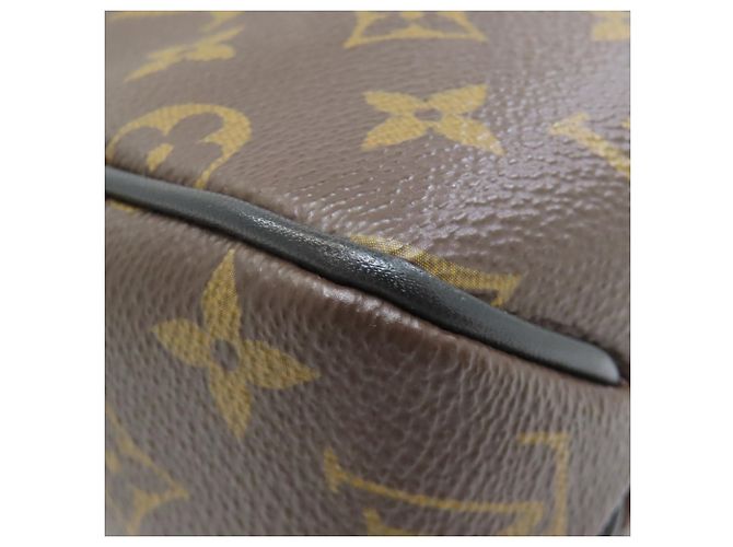 Borsa a Spalla Louis Vuitton M40935 District PM Monogramma - vista 18