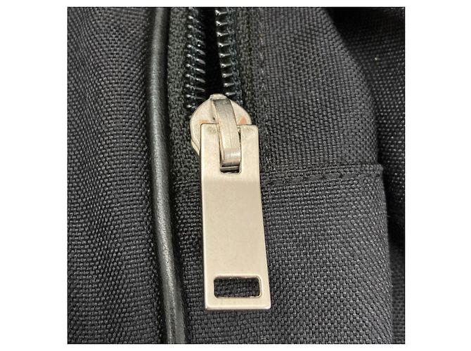 Saint Laurent Rucksack mit Logo Schwarz - Ansicht 19