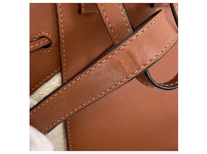 Loewe Hammock 2-Way Handtasche Braun Weiß - Ansicht 23