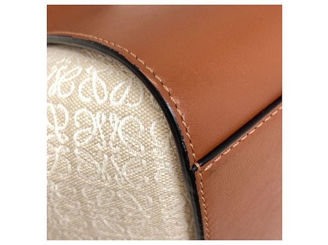 Loewe Hammock 2-Way Handtasche Braun Weiß - Ansicht 31