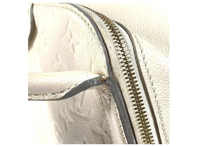 Borsa Tote Louis Vuitton Monogram Empreinte Mare MM Bianco - vista 8