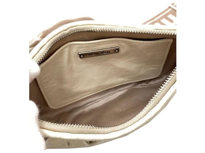 Borsa a tracolla in pelle di vitello matelassé Miu Miu Bianco - vista 5