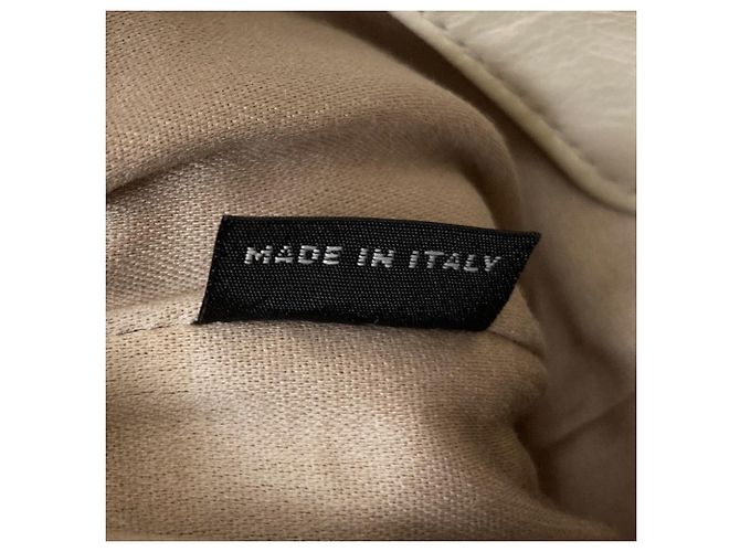 Borsa a tracolla in pelle di vitello matelassé Miu Miu Bianco - vista 7