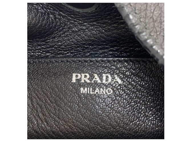 Borsa a tracolla Hobo in pelle di vitello Prada Nero - vista 6