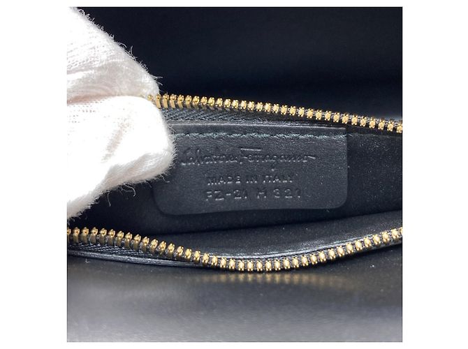 Borsa a tracolla lunga Salvatore Ferragamo Gancini Hardware Nero - vista 7