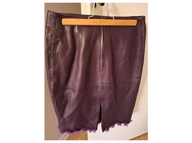 Completo in Pelle Viola Pellessimo Paris Giacca e Gonna Prugna - vista 5