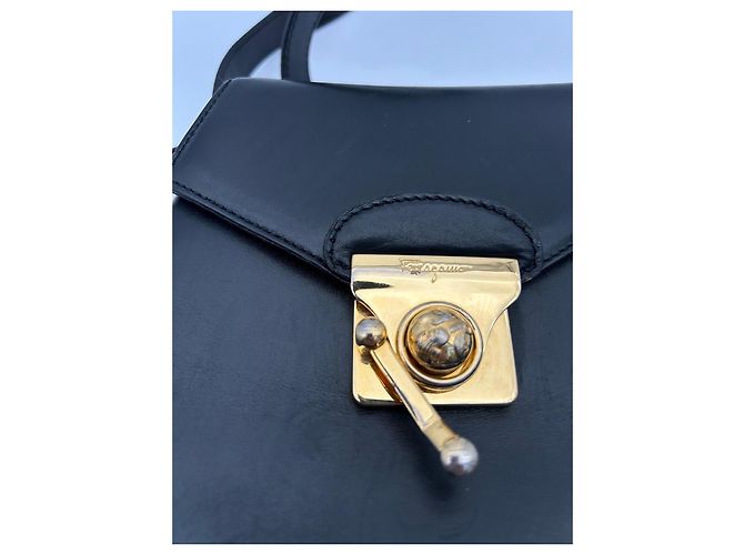 Salvatore Ferragamo Gancini Leder-Rucksack - Schwarz - Ansicht 3