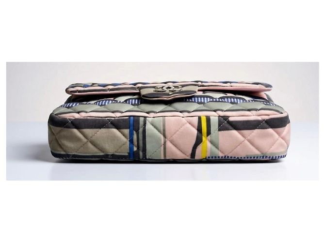 Bolso Chanel Ocean Drive Small Classic Single Flap Corazón Rosa 09C Azul Multicolor Beige Gris - vista 9