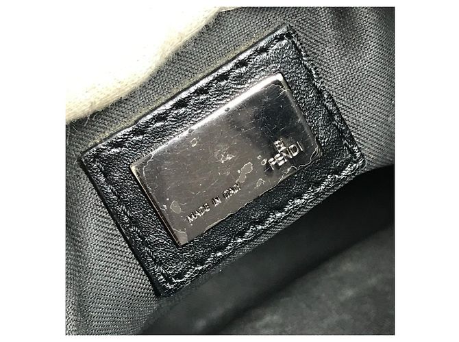 Borsa a tracolla Fendi Zucchino Logo Nero - vista 14