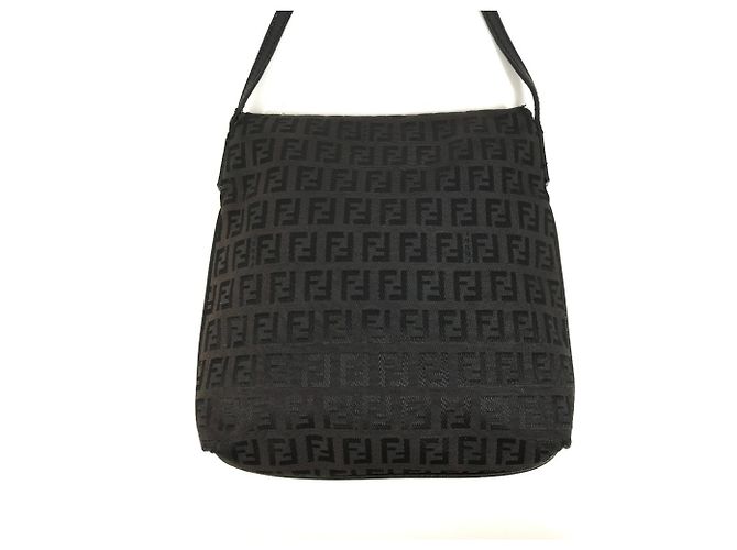 Borsa a tracolla Fendi Zucchino Logo Nero - vista 2