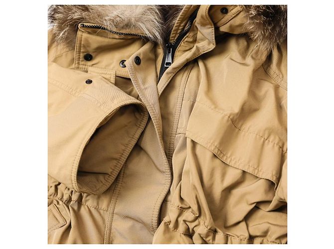 Moncler LAGOPEDE Fox Fur Down Coat Beige - view 8