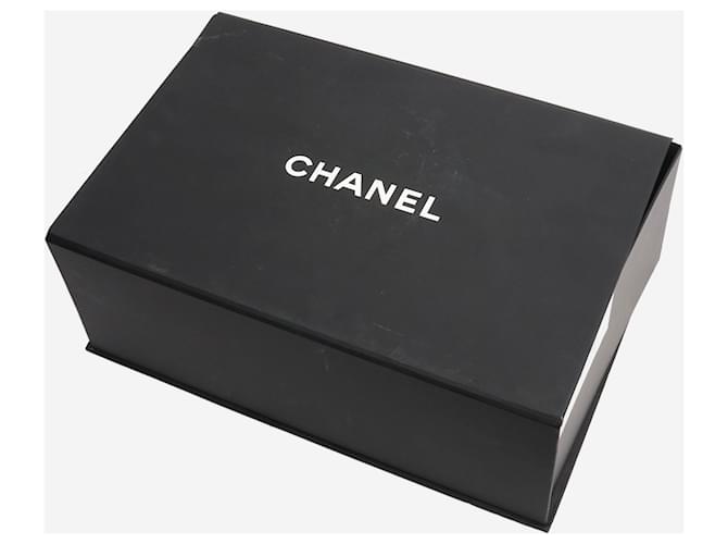 Chanel Mini borsa a tracolla vanity Navy 2019 Blu navy - vista 8