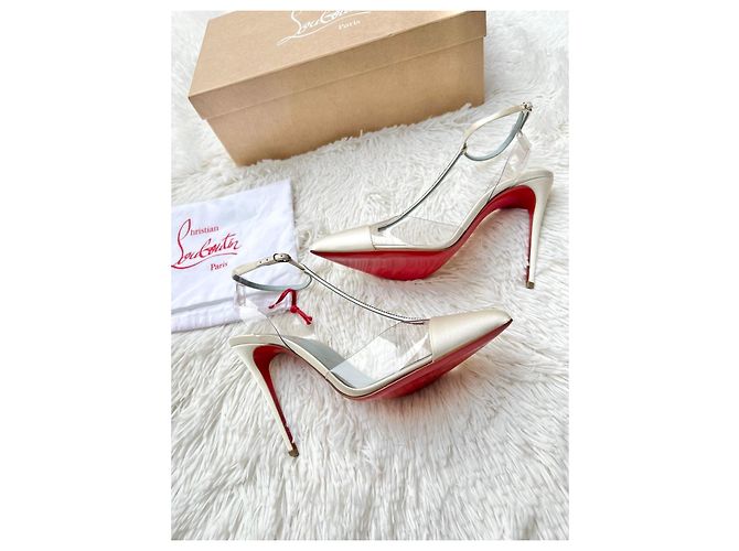 Sandali Christian Louboutin in raso bianco e PVC - vista 13