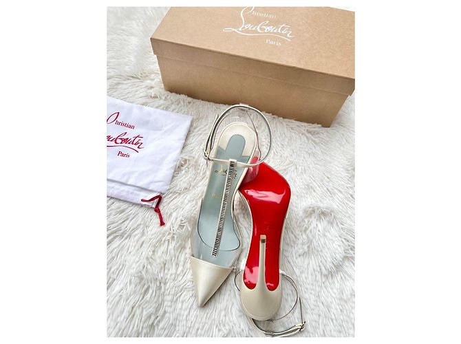 Sandali Christian Louboutin in raso bianco e PVC - vista 15