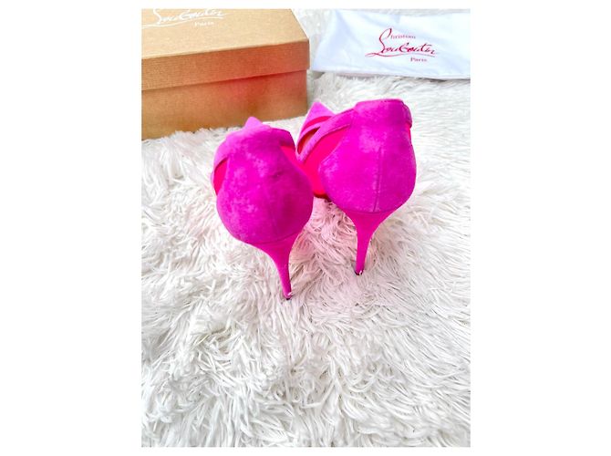 Christian Louboutin Décolleté in Camoscio Rosa e Mesh - vista 13