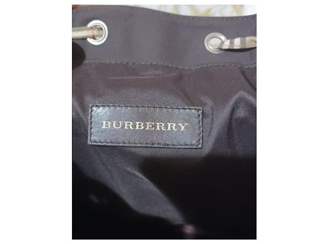 Burberry Nylon Rucksack mit Nova Check Besatz Schwarz - Ansicht 6