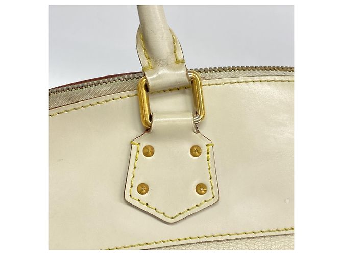 Borsa Louis Vuitton Suhali Lockit MM Bianco - vista 12