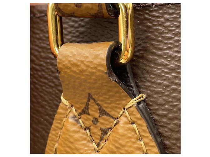 Borsa Tote Louis Vuitton Monogram Reverse Giant OnTheGo MM Rosso - vista 9