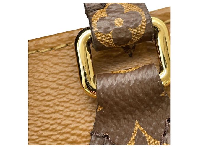 Borsa Tote Louis Vuitton Monogram Reverse Giant OnTheGo GM Rosso - vista 10