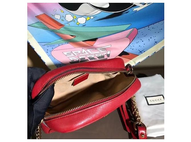 Borsa a tracolla Gucci Marmont Double G - Rosso - vista 5