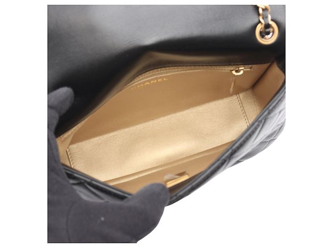 Chanel Black CC gestepptes Lammleder mit Kontrastnähten Single Flap Schwarz - Ansicht 4