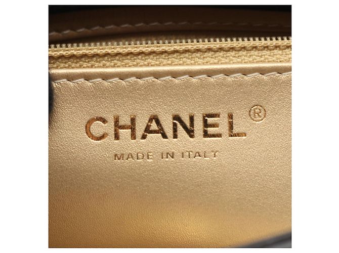 Chanel Black CC gestepptes Lammleder mit Kontrastnähten Single Flap Schwarz - Ansicht 5