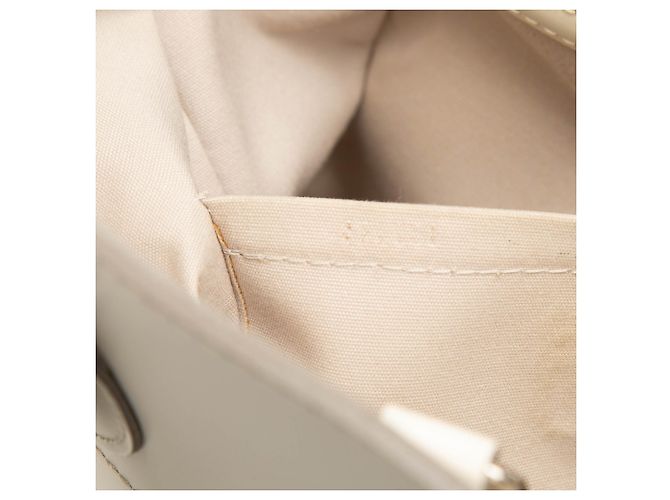 Louis Vuitton Bianco Epi Passy PM - vista 6