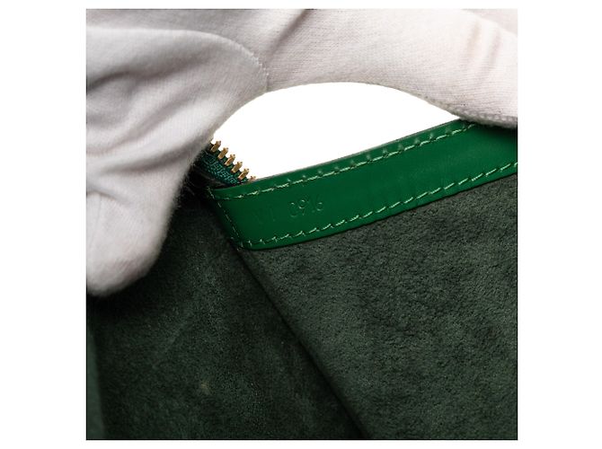 Louis Vuitton Green Epi Lussac Verde - vista 6