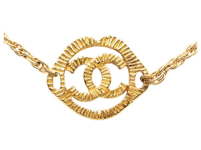 Collana con pendente rotondo Chanel Gold CC placcato oro D'oro - vista 2