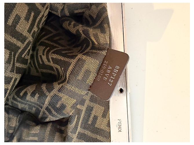 Zucca Fendi First Medium Nappaleder Handtasche Schwarz - Ansicht 10