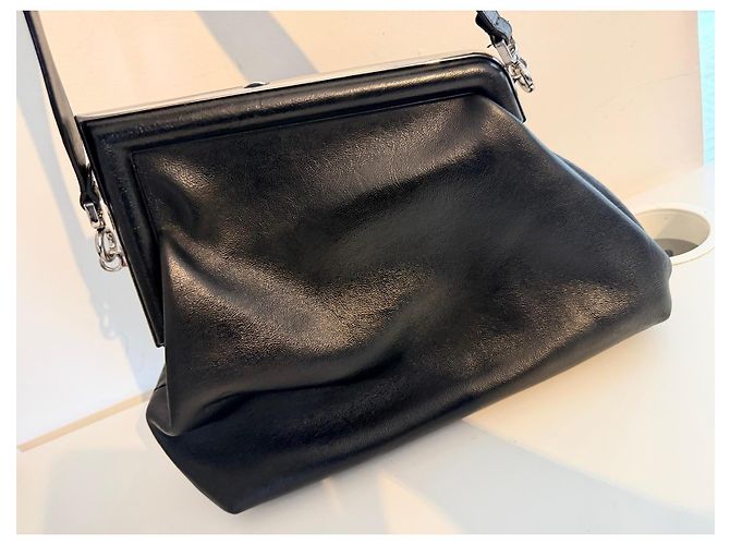 Zucca Fendi First Medium Nappaleder Handtasche Schwarz - Ansicht 3