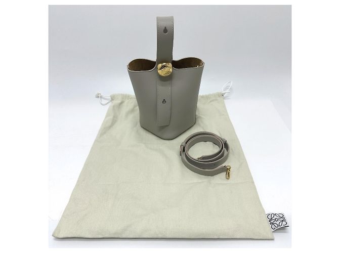 LOEWE Pebble Bucket Bag Mini Beuteltasche Braun - Ansicht 15