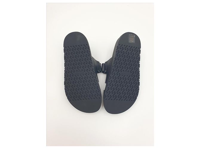 Hermès Sandali Chypre in Pelle di Vitello Nero, 34.5 - vista 3