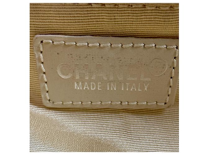 Borsa a tracolla in pelle azzurro Chanel Blu chiaro - vista 11