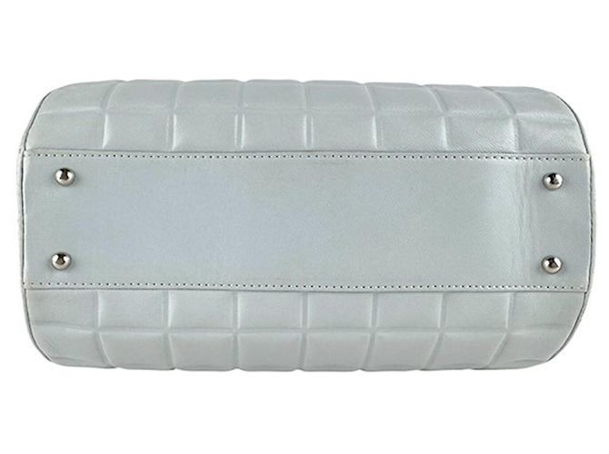 Borsa a tracolla in pelle azzurro Chanel Blu chiaro - vista 4