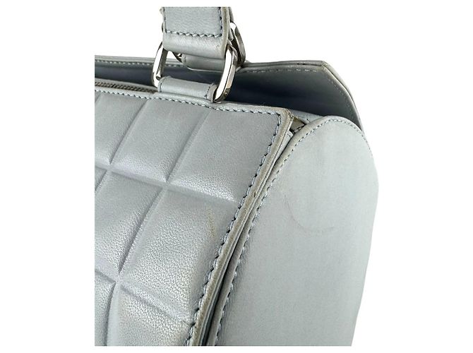 Borsa a tracolla in pelle azzurro Chanel Blu chiaro - vista 7