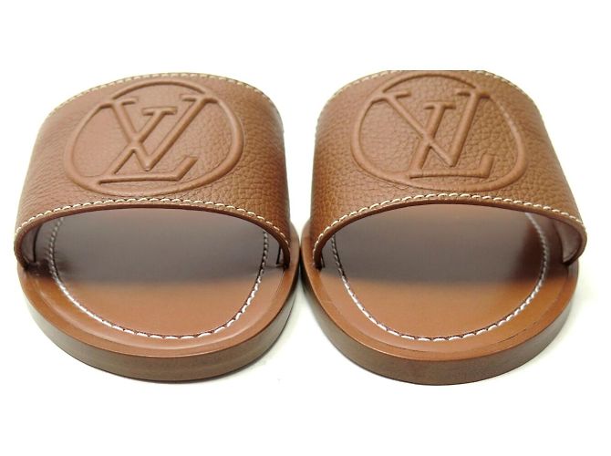 NUOVE SANDALI MULE PIATTE LOUIS VUITTON LOCK IT 37 LOGO LV Cammello - vista 4