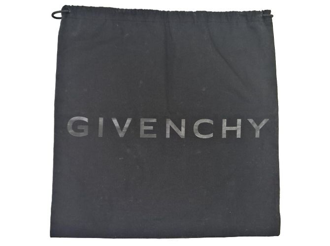 BORSA A SPALLA GIVENCHY ANTIGONA LOCK MINI IN PELLE GRIGIA Grigio - vista 18