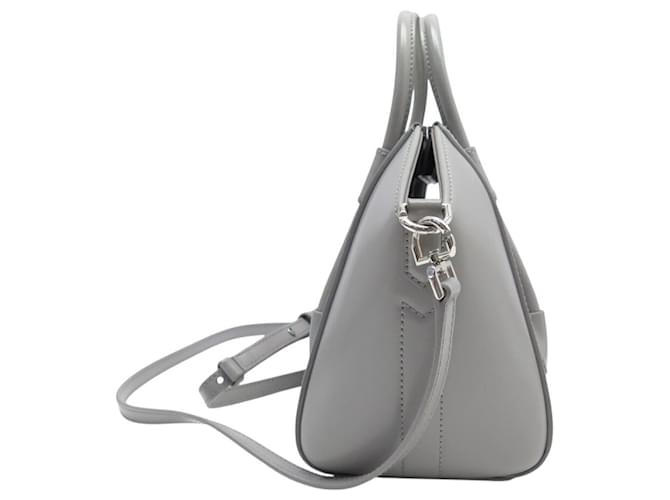 BORSA A SPALLA GIVENCHY ANTIGONA LOCK MINI IN PELLE GRIGIA Grigio - vista 3