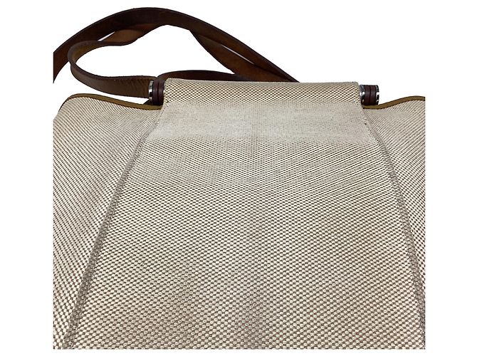 Tote Hermès Toile Officier Cabag 32 in tela beige - vista 8