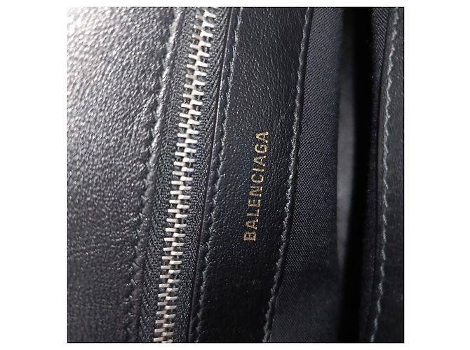 Borsa Ville Small Logo in pelle nera Balenciaga Nero - vista 7