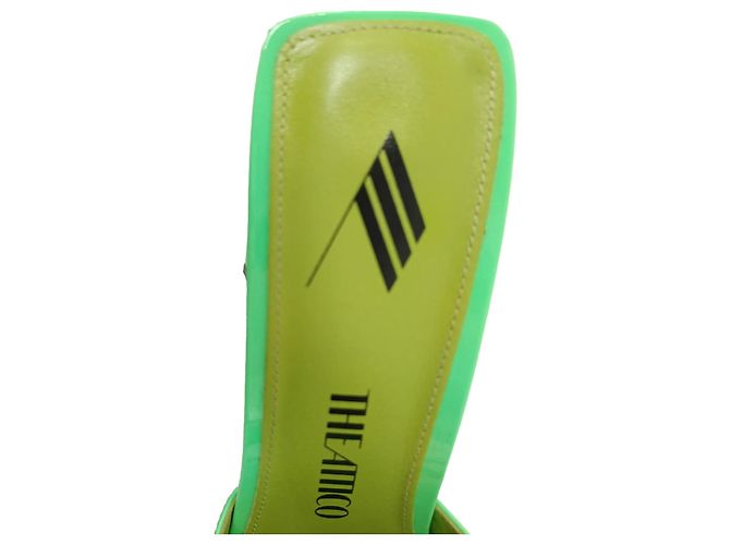 Mule Devon di The Attico in vernice verde neon - vista 10