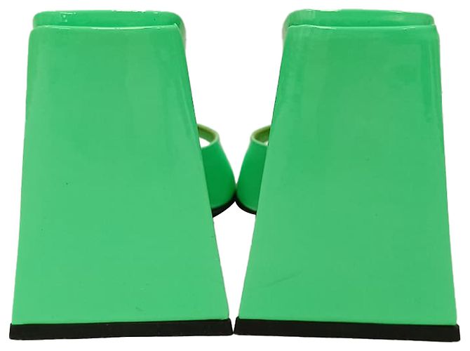 Mule Devon di The Attico in vernice verde neon - vista 3