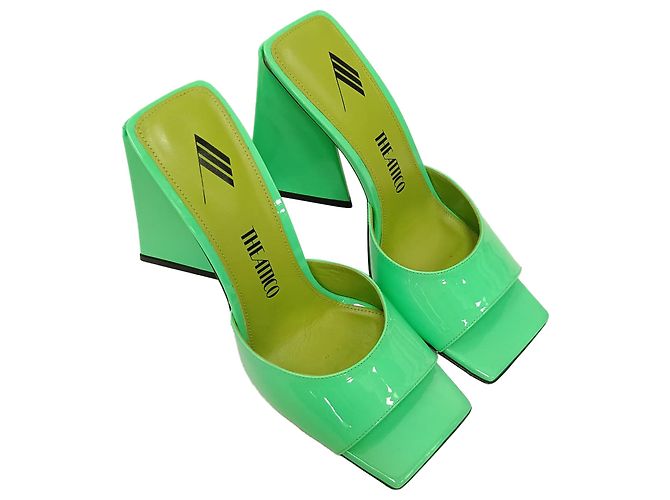 Mule Devon di The Attico in vernice verde neon - vista 6