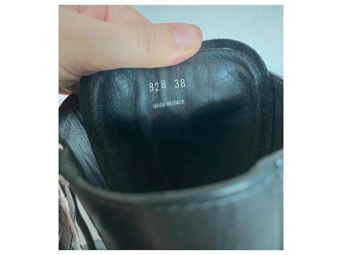 Prada Monolith Combat Boots Cuero Negro - vista 5